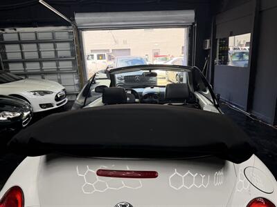 2009 Volkswagen New Beetle Convertible Base PZEV WOW!! SUPER LLOW MILES 93K !! BRAND NEW TOP !!! BLUETOOTH !!! CARFAX !! CLEAN TITLE !!954-902-9298 MATT - Photo 7 - Pompano Beach, FL 33069
