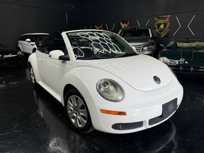 2009 Volkswagen New Beetle Convertible Base PZEV WOW!! SUPER LLOW MILES 93K !! BRAND NEW TOP !!! BLUETOOTH !!! CARFAX !! CLEAN TITLE !!954-902-9298 MATT - Photo 42 - Pompano Beach, FL 33069