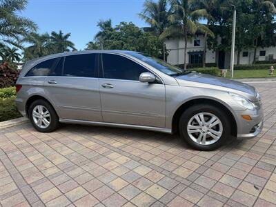 2008 Mercedes-Benz R 350 WOW !! EXTREMELY LOW MILES 98K !! SUNROOF !!! HTD SEATS !! - Photo 11 - Pompano Beach, FL 33069