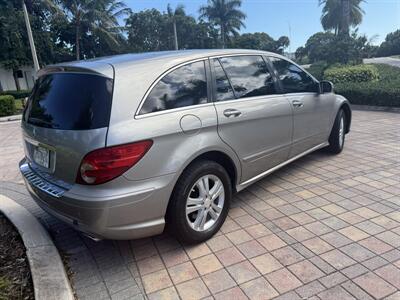 2008 Mercedes-Benz R 350 WOW !! EXTREMELY LOW MILES 98K !! SUNROOF !!! HTD SEATS !! - Photo 39 - Pompano Beach, FL 33069