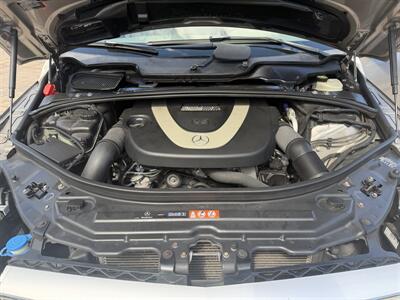 2008 Mercedes-Benz R 350 WOW !! EXTREMELY LOW MILES 98K !! SUNROOF !!! HTD SEATS !! - Photo 20 - Pompano Beach, FL 33069
