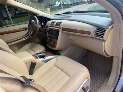 2008 Mercedes-Benz R 350 WOW !! EXTREMELY LOW MILES 98K !! SUNROOF !!! HTD SEATS !! - Photo 50 - Pompano Beach, FL 33069