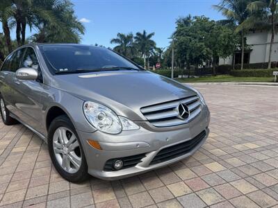 2008 Mercedes-Benz R 350 WOW !! EXTREMELY LOW MILES 98K !! SUNROOF !!! HTD SEATS !! - Photo 33 - Pompano Beach, FL 33069