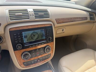 2008 Mercedes-Benz R 350 WOW !! EXTREMELY LOW MILES 98K !! SUNROOF !!! HTD SEATS !! - Photo 63 - Pompano Beach, FL 33069