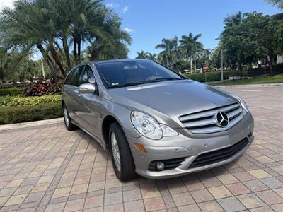 2008 Mercedes-Benz R 350 WOW !! EXTREMELY LOW MILES 98K !! SUNROOF !!! HTD SEATS !! - Photo 6 - Pompano Beach, FL 33069