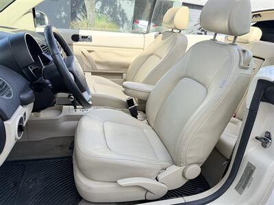 2008 Volkswagen New Beetle Convertible SE PZEV  WOW!! 69K MILES !! BEETLE CONVERTIBLE !! 954-902-9298 MATT.CARFAX !! - Photo 61 - Pompano Beach, FL 33069