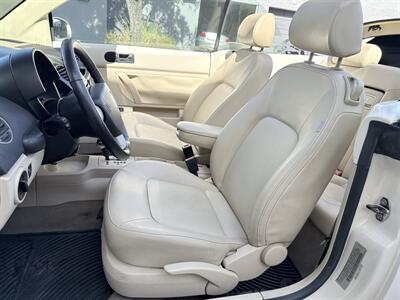 2008 Volkswagen New Beetle Convertible SE PZEV  WOW!! 69K MILES !! BEETLE CONVERTIBLE !! 954-902-9298 MATT.CARFAX !! - Photo 58 - Pompano Beach, FL 33069