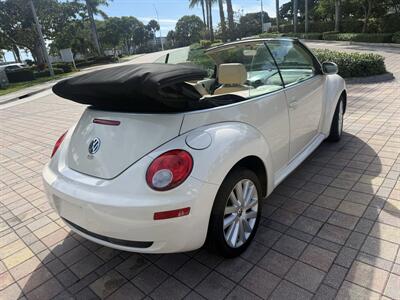 2008 Volkswagen New Beetle Convertible SE PZEV  WOW!! 69K MILES !! BEETLE CONVERTIBLE !! 954-902-9298 MATT.CARFAX !! - Photo 41 - Pompano Beach, FL 33069