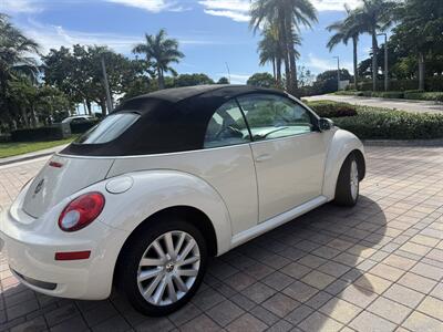 2008 Volkswagen New Beetle Convertible SE PZEV  WOW!! 69K MILES !! BEETLE CONVERTIBLE !! 954-902-9298 MATT.CARFAX !! - Photo 4 - Pompano Beach, FL 33069
