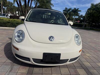 2008 Volkswagen New Beetle Convertible SE PZEV  WOW!! 69K MILES !! BEETLE CONVERTIBLE !! 954-902-9298 MATT.CARFAX !! - Photo 24 - Pompano Beach, FL 33069