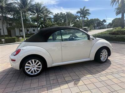 2008 Volkswagen New Beetle Convertible SE PZEV  WOW!! 69K MILES !! BEETLE CONVERTIBLE !! 954-902-9298 MATT.CARFAX !! - Photo 7 - Pompano Beach, FL 33069