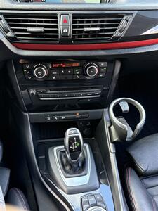 2015 BMW X1 sDrive28i  WOW !! SPORT PKG !! LOW MILES 79K !! CARFAX !! - Photo 36 - Pompano Beach, FL 33069