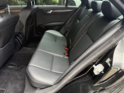 2010 Mercedes-Benz C 300 Luxury 4MATIC  WOW 58k!! NAVIGATION CAMERA HTD SEATS !CARFAX!! - Photo 44 - Pompano Beach, FL 33069
