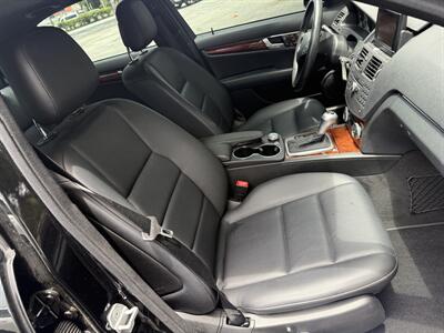2010 Mercedes-Benz C 300 Luxury 4MATIC  WOW 58k!! NAVIGATION CAMERA HTD SEATS !CARFAX!! - Photo 11 - Pompano Beach, FL 33069
