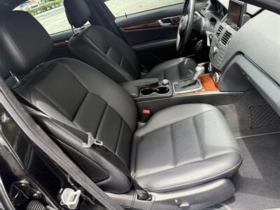 2010 Mercedes-Benz C 300 Luxury 4MATIC  WOW 58k!! NAVIGATION CAMERA HTD SEATS !CARFAX!! - Photo 53 - Pompano Beach, FL 33069