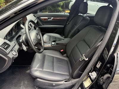 2010 Mercedes-Benz C 300 Luxury 4MATIC  WOW 58k!! NAVIGATION CAMERA HTD SEATS !CARFAX!! - Photo 8 - Pompano Beach, FL 33069