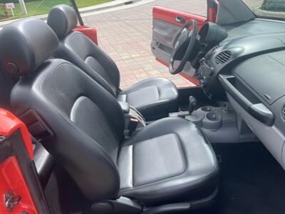 2003 Volkswagen New Beetle Convertible GLS  convertible - Photo 32 - Pompano Beach, FL 33069