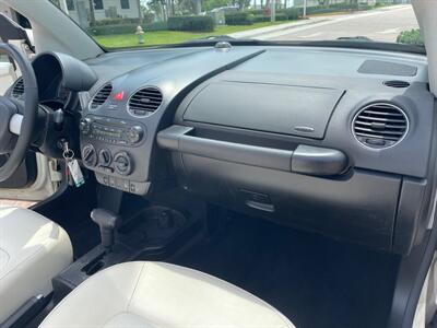 2007 Volkswagen Beetle Triple White  convertible - Photo 44 - Pompano Beach, FL 33069