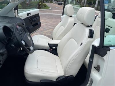 2007 Volkswagen Beetle Triple White  convertible - Photo 11 - Pompano Beach, FL 33069