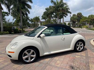 2007 Volkswagen Beetle Triple White  convertible - Photo 6 - Pompano Beach, FL 33069