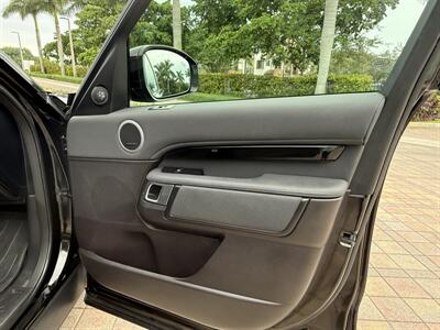 2018 Land Rover Discovery SE  WOW!! 72K!! MILES 7PASS !! 754-305-5544 - Photo 26 - Pompano Beach, FL 33069