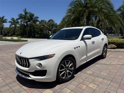2017 Maserati Levante V6  AWD  EXTREMELY LOW MMILES 52K!!! - Photo 10 - Pompano Beach, FL 33069