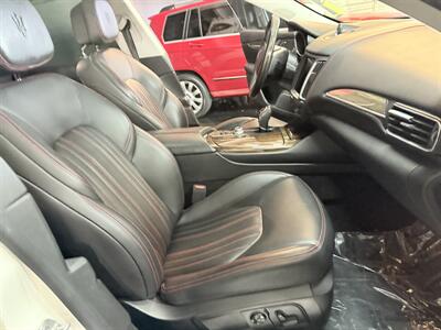 2017 Maserati Levante V6  AWD  EXTREMELY LOW MMILES 52K!!! - Photo 3 - Pompano Beach, FL 33069