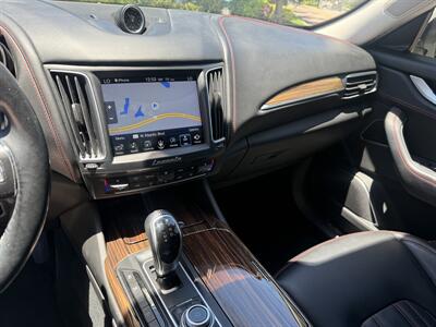 2017 Maserati Levante V6  AWD  EXTREMELY LOW MMILES 52K!!! - Photo 56 - Pompano Beach, FL 33069