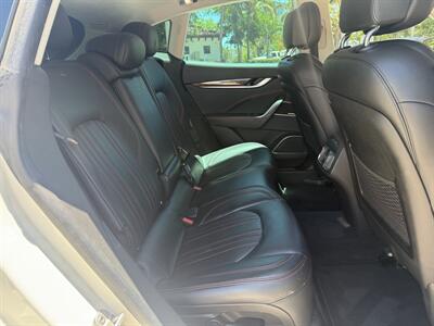 2017 Maserati Levante V6  AWD  EXTREMELY LOW MMILES 52K!!! - Photo 53 - Pompano Beach, FL 33069