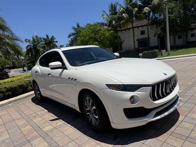 2017 Maserati Levante V6  AWD  EXTREMELY LOW MMILES 52K!!! - Photo 24 - Pompano Beach, FL 33069