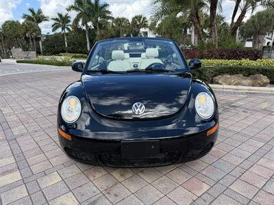 2010 Volkswagen New Beetle Convertible WOW !!LOW MILES 87K!! RARE COLOR !!CARFAX - Photo 45 - Pompano Beach, FL 33069