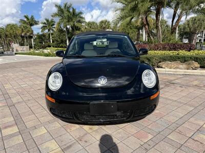2010 Volkswagen New Beetle Convertible WOW !!LOW MILES 87K!! RARE COLOR !!CARFAX - Photo 26 - Pompano Beach, FL 33069