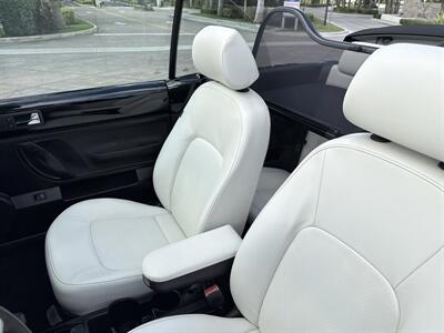 2010 Volkswagen New Beetle Convertible WOW !!LOW MILES 87K!! RARE COLOR !!CARFAX - Photo 66 - Pompano Beach, FL 33069