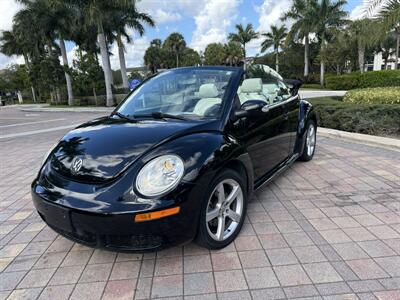 2010 Volkswagen New Beetle Convertible WOW !!LOW MILES 87K!! RARE COLOR !!CARFAX - Photo 43 - Pompano Beach, FL 33069