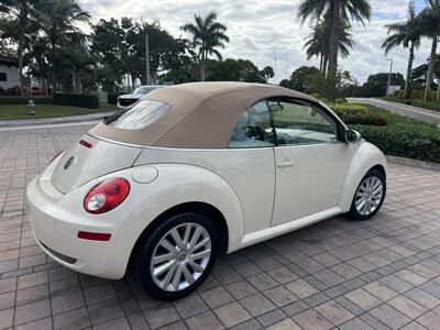 2008 Volkswagen New Beetle Convertible SE  WOW !! ONLY 76K !! CONVERTIBLE SE !!954-902-9298 !! NO ACCIDENTS!! - Photo 30 - Pompano Beach, FL 33069