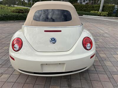 2008 Volkswagen New Beetle Convertible SE  WOW !! ONLY 76K !! CONVERTIBLE SE !!954-902-9298 !! NO ACCIDENTS!! - Photo 29 - Pompano Beach, FL 33069