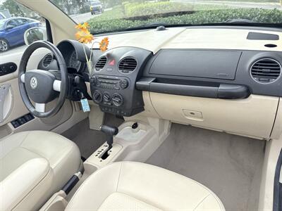 2008 Volkswagen New Beetle Convertible SE  WOW !! ONLY 76K !! CONVERTIBLE SE !!954-902-9298 !! NO ACCIDENTS!! - Photo 60 - Pompano Beach, FL 33069