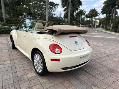2008 Volkswagen New Beetle Convertible SE  WOW !! ONLY 76K !! CONVERTIBLE SE !!954-902-9298 !! NO ACCIDENTS!! - Photo 52 - Pompano Beach, FL 33069