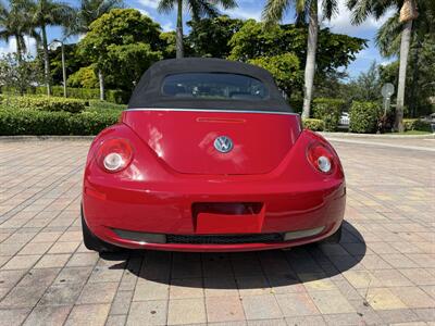 2010 Volkswagen Beetle Base PZEV  WOW !! ONLY 85K MILES !! POWER TOP !! HTD SEATS !! CALL NOW TO BUY IT NOW !!!954-902-9298 MATT - Photo 16 - Pompano Beach, FL 33069