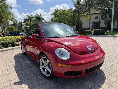2010 Volkswagen Beetle Base PZEV  WOW !! ONLY 85K MILES !! POWER TOP !! HTD SEATS !! CALL NOW TO BUY IT NOW !!!954-902-9298 MATT - Photo 10 - Pompano Beach, FL 33069