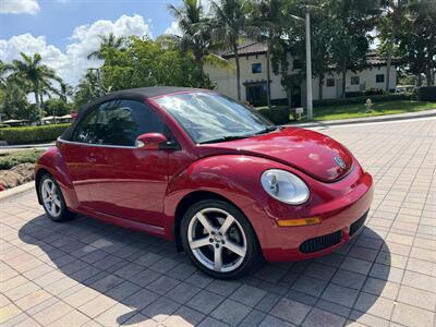 2010 Volkswagen Beetle Base PZEV  WOW !! ONLY 85K MILES !! POWER TOP !! HTD SEATS !! CALL NOW TO BUY IT NOW !!!954-902-9298 MATT - Photo 3 - Pompano Beach, FL 33069