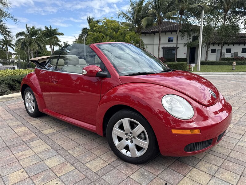 2007 Volkswagen New Beetle Convertible 2.5  WOW!! 72K ONLY  MILES!! AUTOMATIC!!CALL NOW 954-902-9298 !! - Photo 1 - Pompano Beach, FL 33069