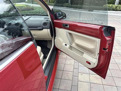 2007 Volkswagen New Beetle Convertible 2.5  WOW!! 72K ONLY  MILES!! AUTOMATIC!!CALL NOW 954-902-9298 !! - Photo 42 - Pompano Beach, FL 33069