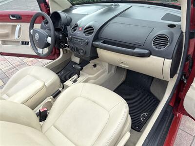 2007 Volkswagen New Beetle Convertible 2.5  WOW!! 72K ONLY  MILES!! AUTOMATIC!!CALL NOW 954-902-9298 !! - Photo 49 - Pompano Beach, FL 33069