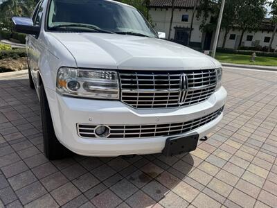 2013 Lincoln Navigator   - Photo 8 - Pompano Beach, FL 33069