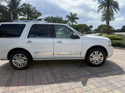 2013 Lincoln Navigator   - Photo 4 - Pompano Beach, FL 33069