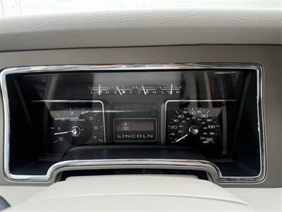 2013 Lincoln Navigator   - Photo 15 - Pompano Beach, FL 33069