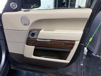 2015 Land Rover Range Rover HSE WOW !! SUPER LOW MILES ONLY 79K!! PANO ROOF !! CARPLAY !! WARRANTY AVAILABLE NATIOWIDE !! 954-902-9298 MATT. - Photo 46 - Pompano Beach, FL 33069