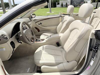 2008 Mercedes-Benz CLK CLK 350  CONVERTIBLE ONLY 69K MILES !! GARAGE KEPT !! NAVIGATION !! HTD SEATS !!   CARFAX .... - Photo 45 - Pompano Beach, FL 33069