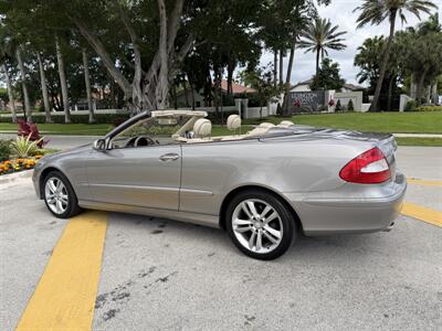 2008 Mercedes-Benz CLK CLK 350  CONVERTIBLE ONLY 69K MILES !! GARAGE KEPT !! NAVIGATION !! HTD SEATS !!   CARFAX .... - Photo 10 - Pompano Beach, FL 33069